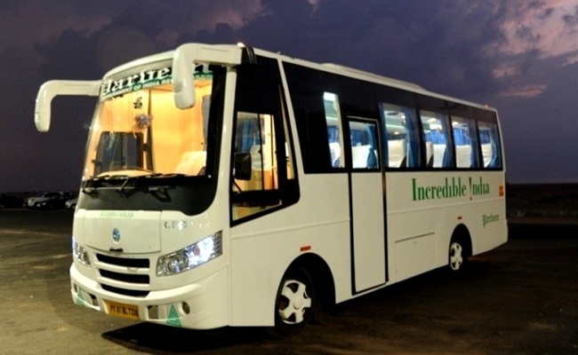 Minibus Hire In Cochin | Mini Bus Rental Service In Kochi