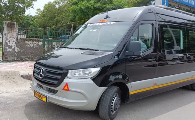 Book 7 Seater Mercedes Sprinter With Toilet | Hire Sprinter Imported ...